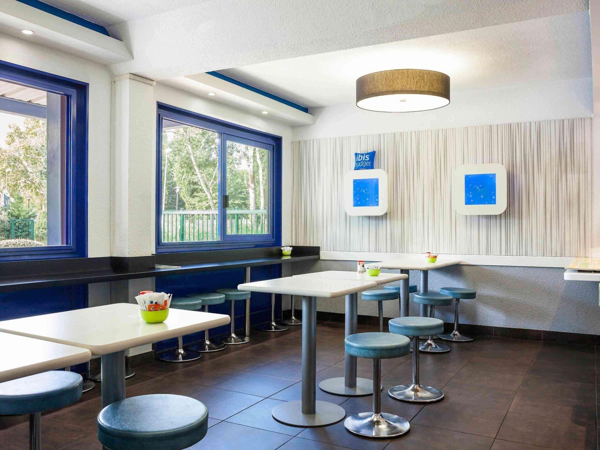 Ibis Budget Sucy En Brie Exterior photo