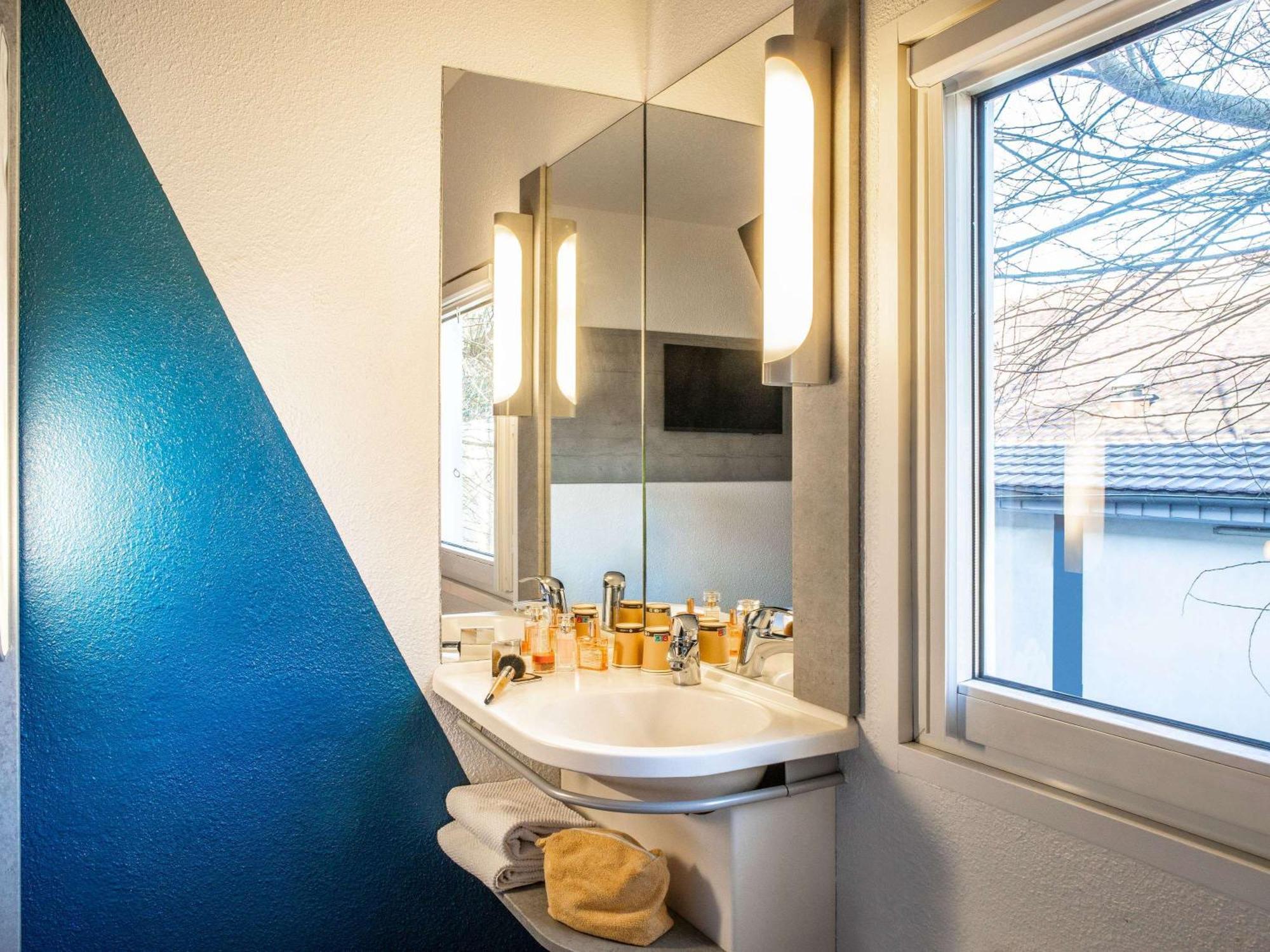 Ibis Budget Sucy En Brie Exterior photo